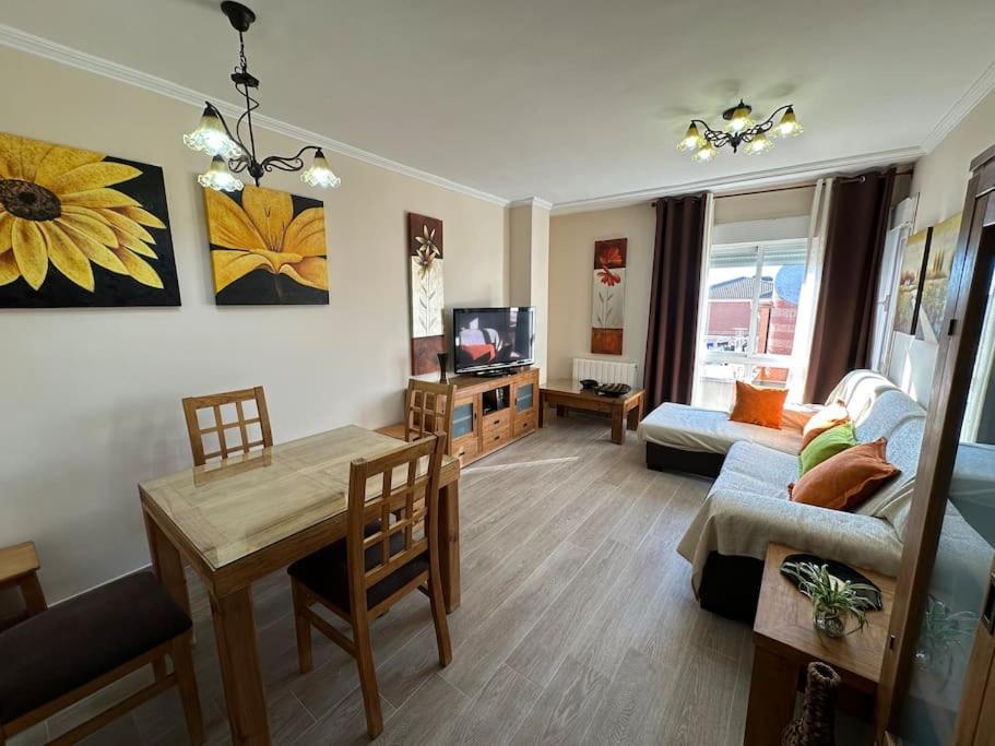 Piso En Linares Zona Centro Con Parking Gratis Apartment Ngoại thất bức ảnh
